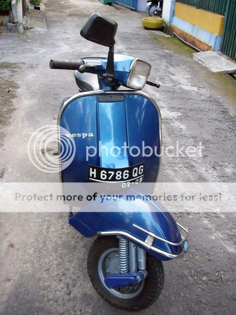 vespa p150s