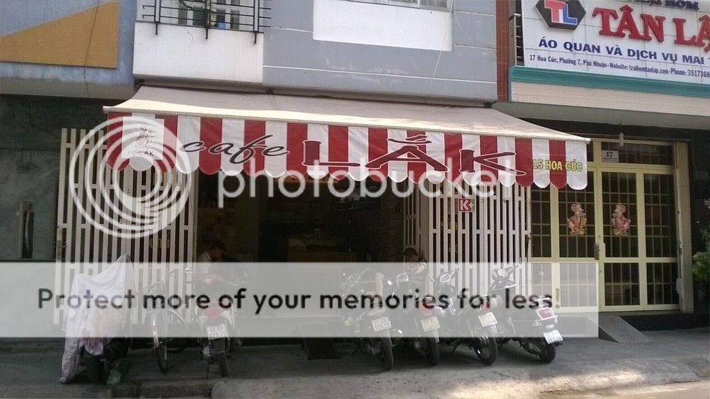 Thanh lý vật dụng quán cà phê (tủ mát, TV LED, bộ bàn ghế, quầy, quạt...) - 1